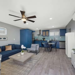 Broadway Casita - Remodeled Minutes from U of A