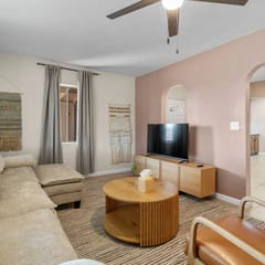Highland Villa  Near U of A Downtown Tucson