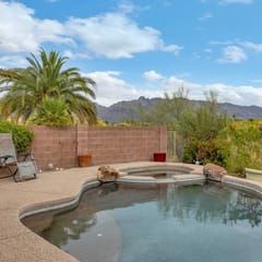 Louis House | Private Pool & Stunning Mountain Views