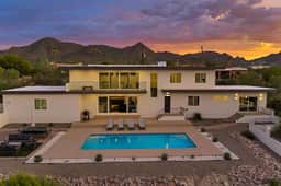 Blue Ridge Estate Stunning Views, Heated Pool - Image 5