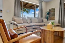 Highland Villa  Near U of A Downtown Tucson - Image 5