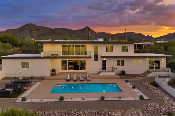 Blue Ridge Estate Stunning Views, Heated Pool - Image 5