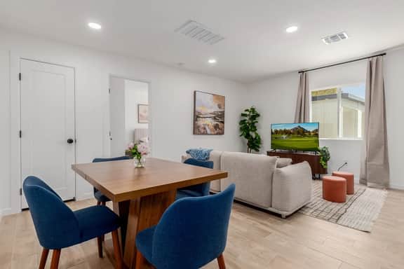 Soorya Guest House 2Bed 2BA Close to UofA - Image 4